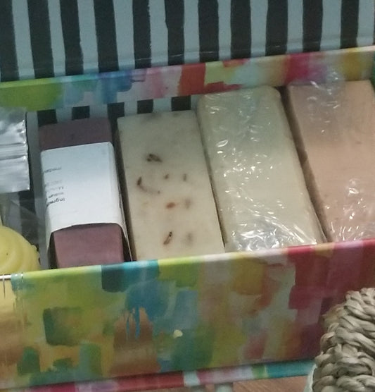 HOW TO CHOOSE A HANDMADE SOAP